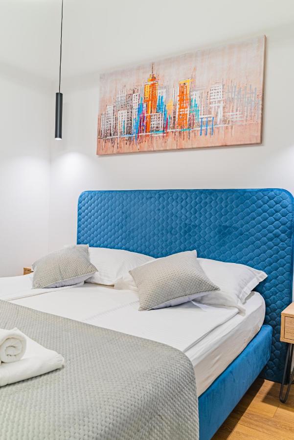Apartman Lena Centar Bol Extérieur photo